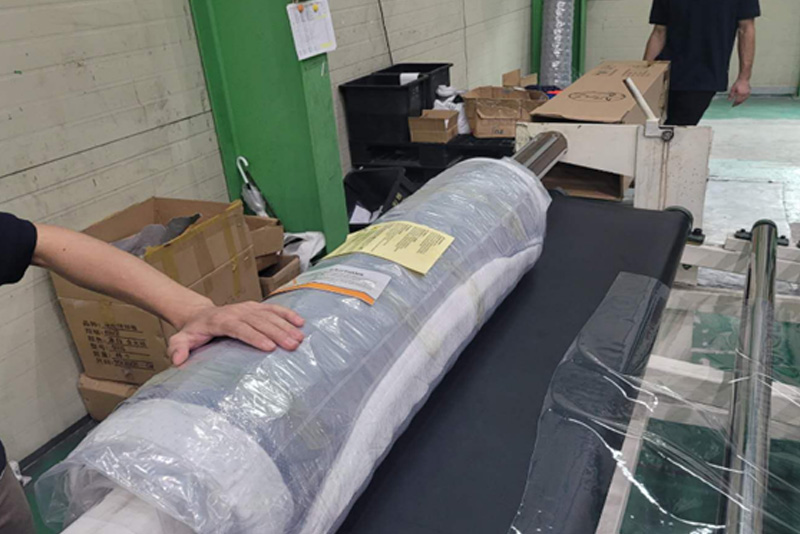 Factory produces photographs